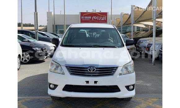 Ra Imported Toyota Innova funfun Ọkọ̀ in Import - Dubai ni Ashanti Ra Imported Toyota Innova funfun Ọkọ̀ in Import - Dubai ni Ashanti