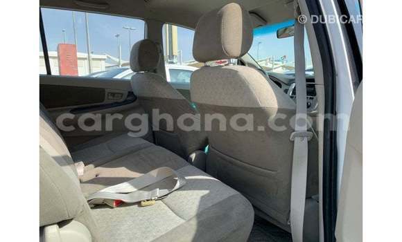 Ra Imported Toyota Innova funfun Ọkọ̀ in Import - Dubai ni Ashanti Ra Imported Toyota Innova funfun Ọkọ̀ in Import - Dubai ni Ashanti