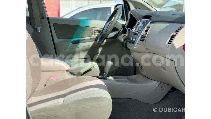 Big with watermark toyota innova ashanti import dubai 53003