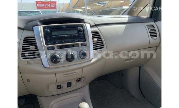 Ra Imported Toyota Innova funfun Ọkọ̀ in Import - Dubai ni Ashanti Ra Imported Toyota Innova funfun Ọkọ̀ in Import - Dubai ni Ashanti