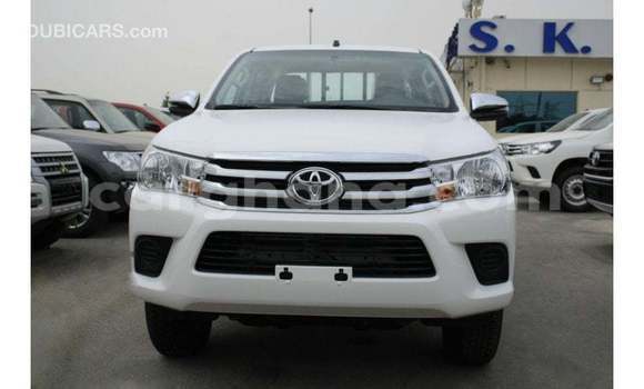 Buy Import Toyota Hilux White Car in Import - Dubai in Ashanti Buy Import Toyota Hilux White Car in Import - Dubai in Ashanti