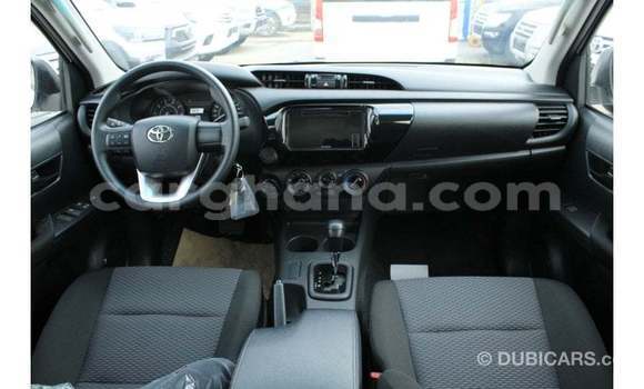 Buy Import Toyota Hilux White Car in Import - Dubai in Ashanti Buy Import Toyota Hilux White Car in Import - Dubai in Ashanti