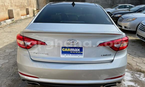 Ra Àlòkù Honda Accord funfun Ọkọ̀ in Sekondi–Takoradi Metropolitan ni Oorun Ra Àlòkù Honda Accord funfun Ọkọ̀ in Sekondi–Takoradi Metropolitan ni Oorun