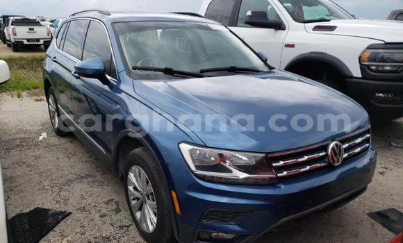 Ra Àlòkù Volkswagen Tiguan Blue Ọkọ̀ in Accra ni Greater Accra