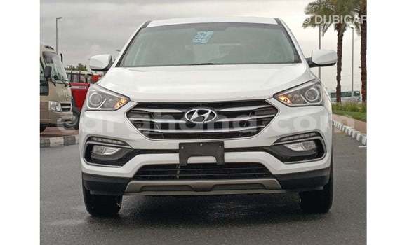Buy Import Hyundai Santa Fe White Car in Import - Dubai in Ashanti Buy Import Hyundai Santa Fe White Car in Import - Dubai in Ashanti