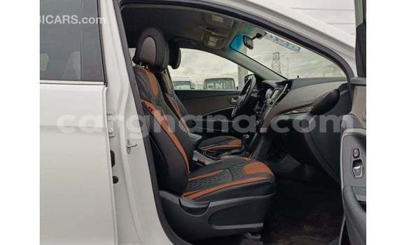 Buy Import Hyundai Santa Fe White Car in Import - Dubai in Ashanti Buy Import Hyundai Santa Fe White Car in Import - Dubai in Ashanti