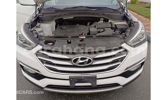 Buy Import Hyundai Santa Fe White Car in Import - Dubai in Ashanti Buy Import Hyundai Santa Fe White Car in Import - Dubai in Ashanti
