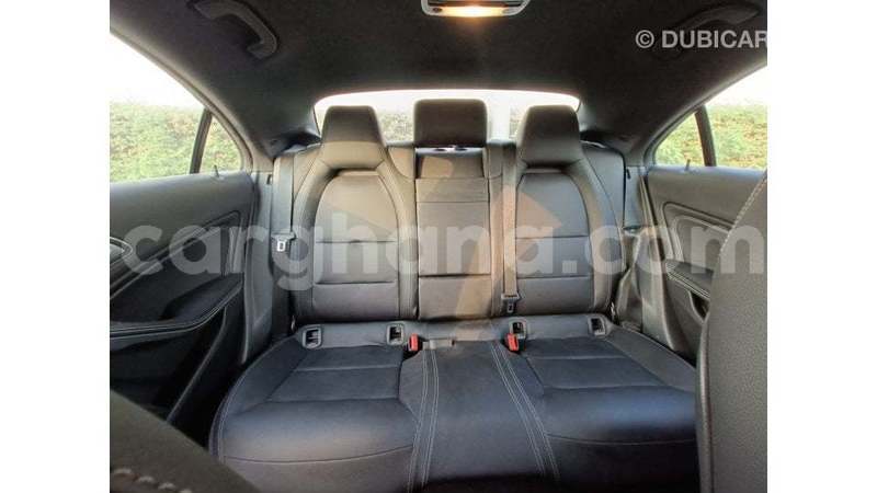 Big with watermark mercedes benz a200 ashanti import dubai 53052