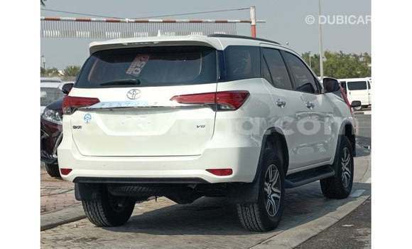 Buy Import Toyota Fortuner White Car in Import - Dubai in Ashanti Buy Import Toyota Fortuner White Car in Import - Dubai in Ashanti