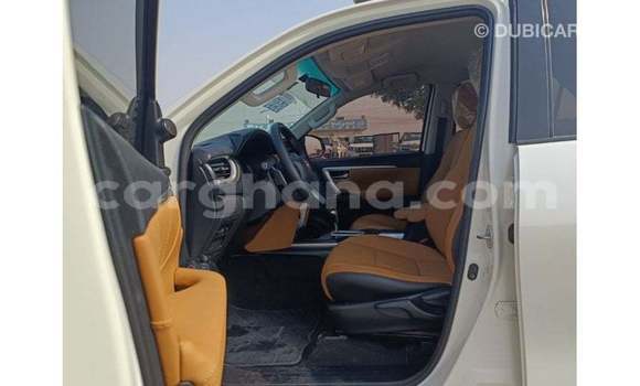 Buy Import Toyota Fortuner White Car in Import - Dubai in Ashanti Buy Import Toyota Fortuner White Car in Import - Dubai in Ashanti