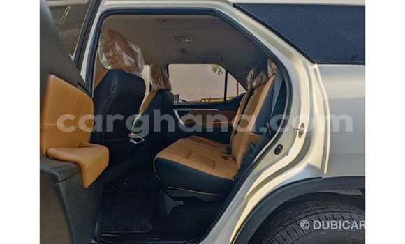 Buy Import Toyota Fortuner White Car in Import - Dubai in Ashanti Buy Import Toyota Fortuner White Car in Import - Dubai in Ashanti