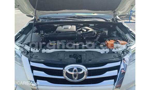 Buy Import Toyota Fortuner White Car in Import - Dubai in Ashanti Buy Import Toyota Fortuner White Car in Import - Dubai in Ashanti