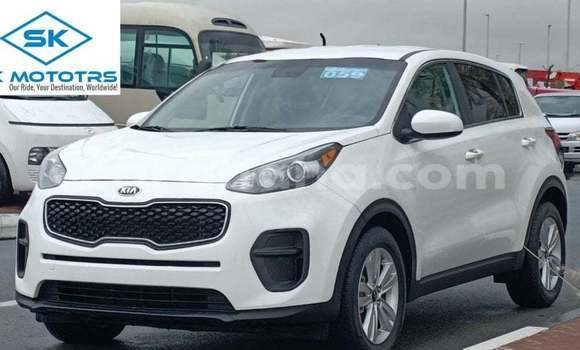 Buy Import Kia Sportage White Car in Import - Dubai in Ashanti Buy Import Kia Sportage White Car in Import - Dubai in Ashanti