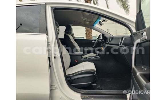 Buy Import Kia Sportage White Car in Import - Dubai in Ashanti Buy Import Kia Sportage White Car in Import - Dubai in Ashanti
