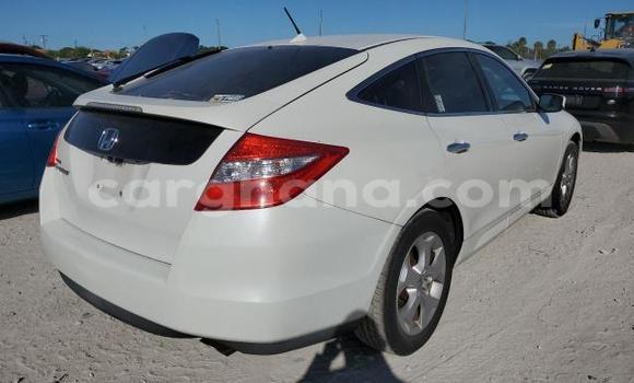 Sayi Na hannu Honda Crosstour White Mota in Accra a Greater Accra Sayi Na hannu Honda Crosstour White Mota in Accra a Greater Accra