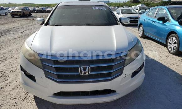 Sayi Na hannu Honda Crosstour White Mota in Accra a Greater Accra Sayi Na hannu Honda Crosstour White Mota in Accra a Greater Accra