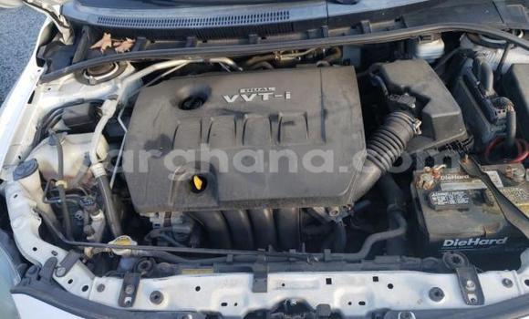 Sayi Na hannu Toyota Corolla White Mota in Accra a Greater Accra Sayi Na hannu Toyota Corolla White Mota in Accra a Greater Accra
