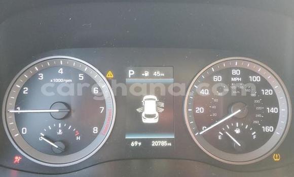 Buy Used Hyundai Tucson Silver Car in Accra in Greater Accra Buy Used Hyundai Tucson Silver Car in Accra in Greater Accra