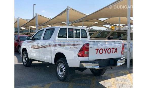Ra Imported Toyota Hilux funfun Ọkọ̀ in Import - Dubai ni Ashanti Ra Imported Toyota Hilux funfun Ọkọ̀ in Import - Dubai ni Ashanti