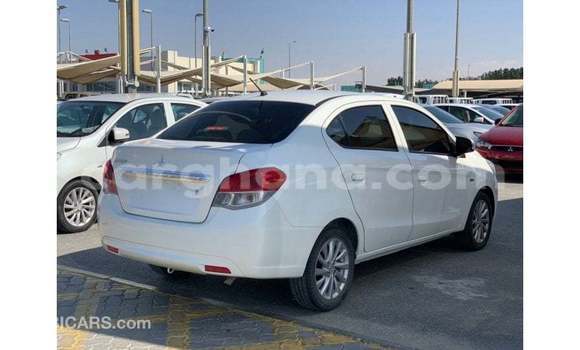 Ra Imported Mitsubishi Attrage funfun Ọkọ̀ in Import - Dubai ni Ashanti Ra Imported Mitsubishi Attrage funfun Ọkọ̀ in Import - Dubai ni Ashanti