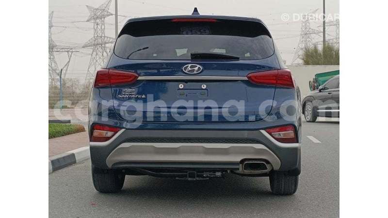 Big with watermark hyundai santa fe ashanti import dubai 53077