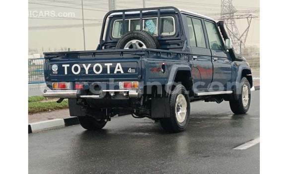 Buy Import Toyota Land Cruiser Blue Car in Import - Dubai in Ashanti Buy Import Toyota Land Cruiser Blue Car in Import - Dubai in Ashanti