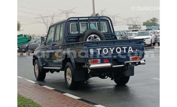 Buy Import Toyota Land Cruiser Blue Car in Import - Dubai in Ashanti Buy Import Toyota Land Cruiser Blue Car in Import - Dubai in Ashanti