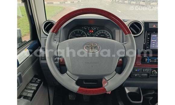Buy Import Toyota Land Cruiser Blue Car in Import - Dubai in Ashanti Buy Import Toyota Land Cruiser Blue Car in Import - Dubai in Ashanti