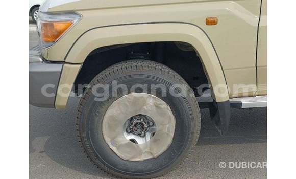 Ra Imported Toyota Land Cruiser Alagara Ọkọ̀ in Import - Dubai ni Ashanti Ra Imported Toyota Land Cruiser Alagara Ọkọ̀ in Import - Dubai ni Ashanti