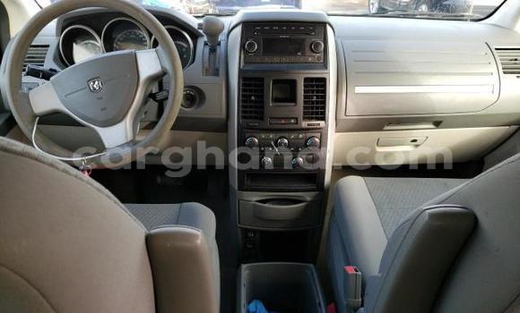 Sayi Na hannu Dodge Caravan White Mota in Accra a Greater Accra Sayi Na hannu Dodge Caravan White Mota in Accra a Greater Accra