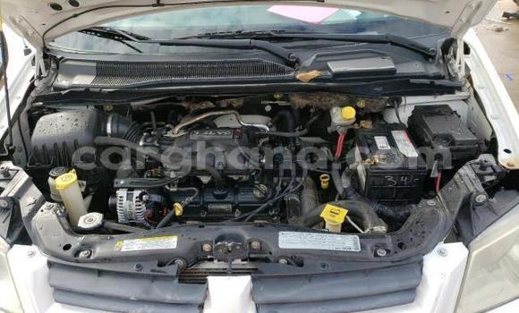 Sayi Na hannu Dodge Caravan White Mota in Accra a Greater Accra Sayi Na hannu Dodge Caravan White Mota in Accra a Greater Accra