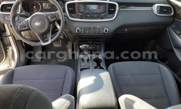 Ra Àlòkù Kia Sorento Silver Ọkọ̀ in Accra ni Greater Accra Ra Àlòkù Kia Sorento Silver Ọkọ̀ in Accra ni Greater Accra