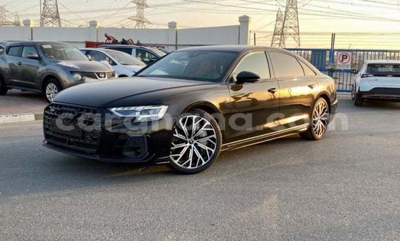 Ra Imported Audi A8 Black Ọkọ̀ in Import - Dubai ni Ashanti