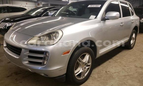 Buy Used Porsche Cayenne Silver Car in Accra in Greater Accra