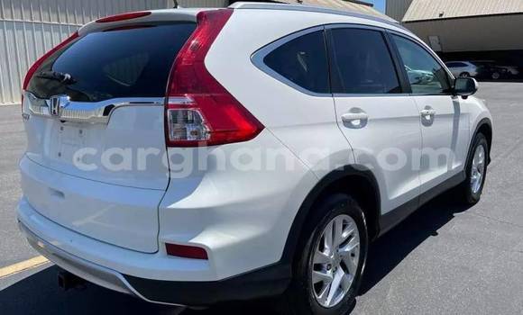 Sayi Na hannu Honda CR–V White Mota in Accra a Greater Accra Sayi Na hannu Honda CR–V White Mota in Accra a Greater Accra