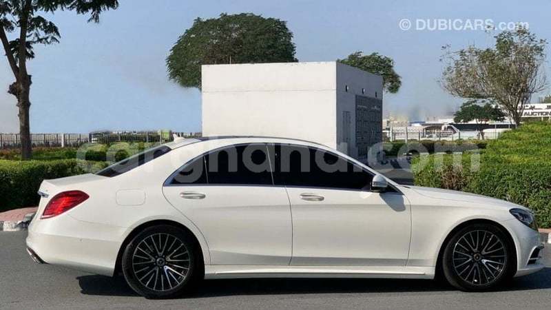 Big with watermark mercedes benz a200 ashanti import dubai 53128