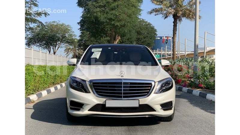 Big with watermark mercedes benz a200 ashanti import dubai 53128