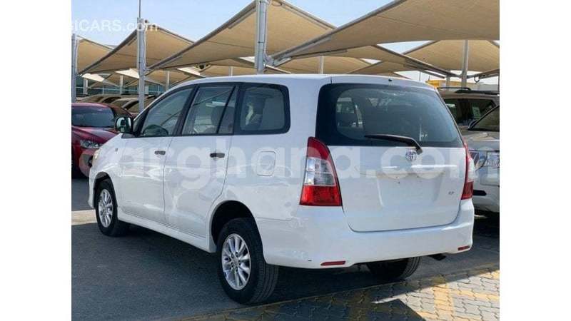 Big with watermark toyota innova ashanti import dubai 53129