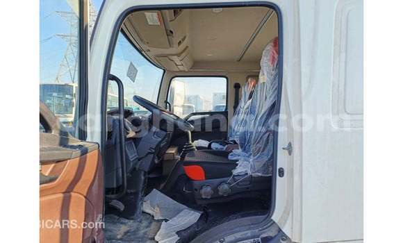 Ra Imported Hino 714 funfun Ọkọ̀ akẹ́rù ńlá in Import - Dubai ni Ashanti Ra Imported Hino 714 funfun Ọkọ̀ akẹ́rù ńlá in Import - Dubai ni Ashanti