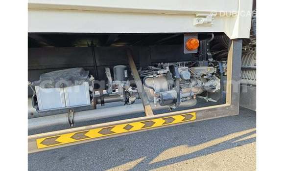 Ra Imported Hino 714 funfun Ọkọ̀ akẹ́rù ńlá in Import - Dubai ni Ashanti Ra Imported Hino 714 funfun Ọkọ̀ akẹ́rù ńlá in Import - Dubai ni Ashanti