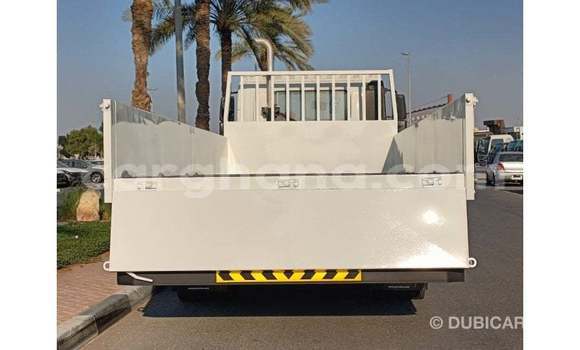 Ra Imported Hino 714 funfun Ọkọ̀ akẹ́rù ńlá in Import - Dubai ni Ashanti Ra Imported Hino 714 funfun Ọkọ̀ akẹ́rù ńlá in Import - Dubai ni Ashanti