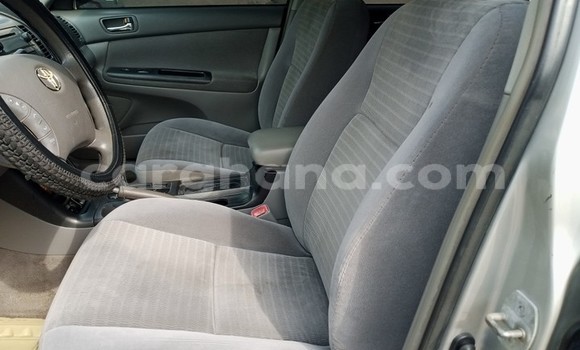 Sayi Na hannu Toyota Camry (Japan) Azurfa Mota in Sekondi–Takoradi Metropolitan a Yamma Sayi Na hannu Toyota Camry (Japan) Azurfa Mota in Sekondi–Takoradi Metropolitan a Yamma