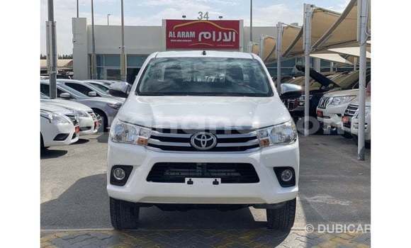 Ra Imported Toyota Hilux funfun Ọkọ̀ in Import - Dubai ni Ashanti Ra Imported Toyota Hilux funfun Ọkọ̀ in Import - Dubai ni Ashanti