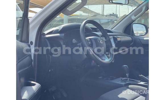 Ra Imported Toyota Hilux funfun Ọkọ̀ in Import - Dubai ni Ashanti Ra Imported Toyota Hilux funfun Ọkọ̀ in Import - Dubai ni Ashanti