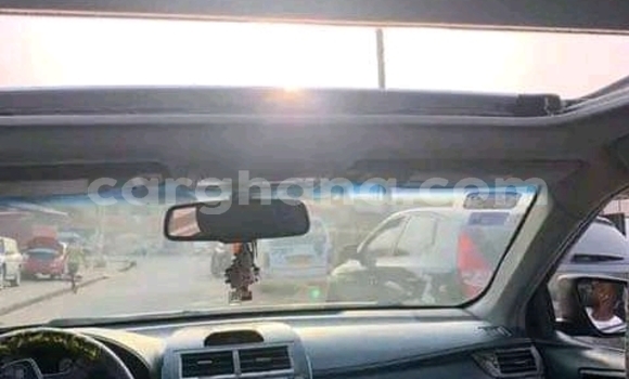 Ra Àlòkù Toyota Corolla Black Ọkọ̀ in Accra ni Greater Accra Ra Àlòkù Toyota Corolla Black Ọkọ̀ in Accra ni Greater Accra