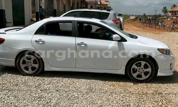 Buy Used Toyota Corolla White Car in Accra in Greater Accra Buy Used Toyota Corolla White Car in Accra in Greater Accra