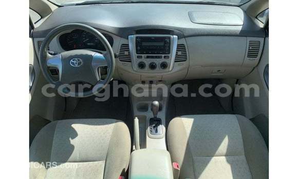 Ra Imported Toyota Innova funfun Ọkọ̀ in Import - Dubai ni Ashanti Ra Imported Toyota Innova funfun Ọkọ̀ in Import - Dubai ni Ashanti