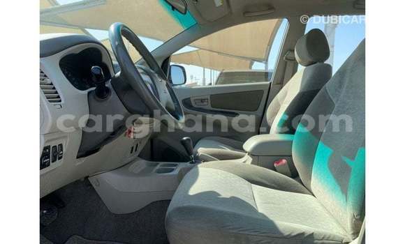 Ra Imported Toyota Innova funfun Ọkọ̀ in Import - Dubai ni Ashanti Ra Imported Toyota Innova funfun Ọkọ̀ in Import - Dubai ni Ashanti