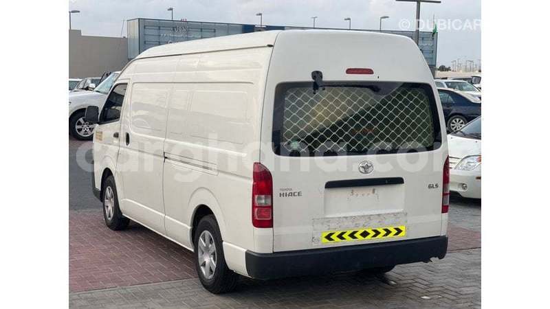 Big with watermark toyota hiace ashanti import dubai 53168