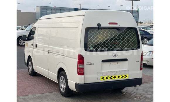 Ra Imported Toyota Hiace funfun Ọkọ̀ in Import - Dubai ni Ashanti Ra Imported Toyota Hiace funfun Ọkọ̀ in Import - Dubai ni Ashanti